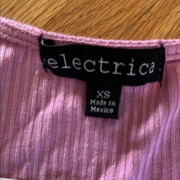 Lilac Wrap Top - Picture 2 of 6